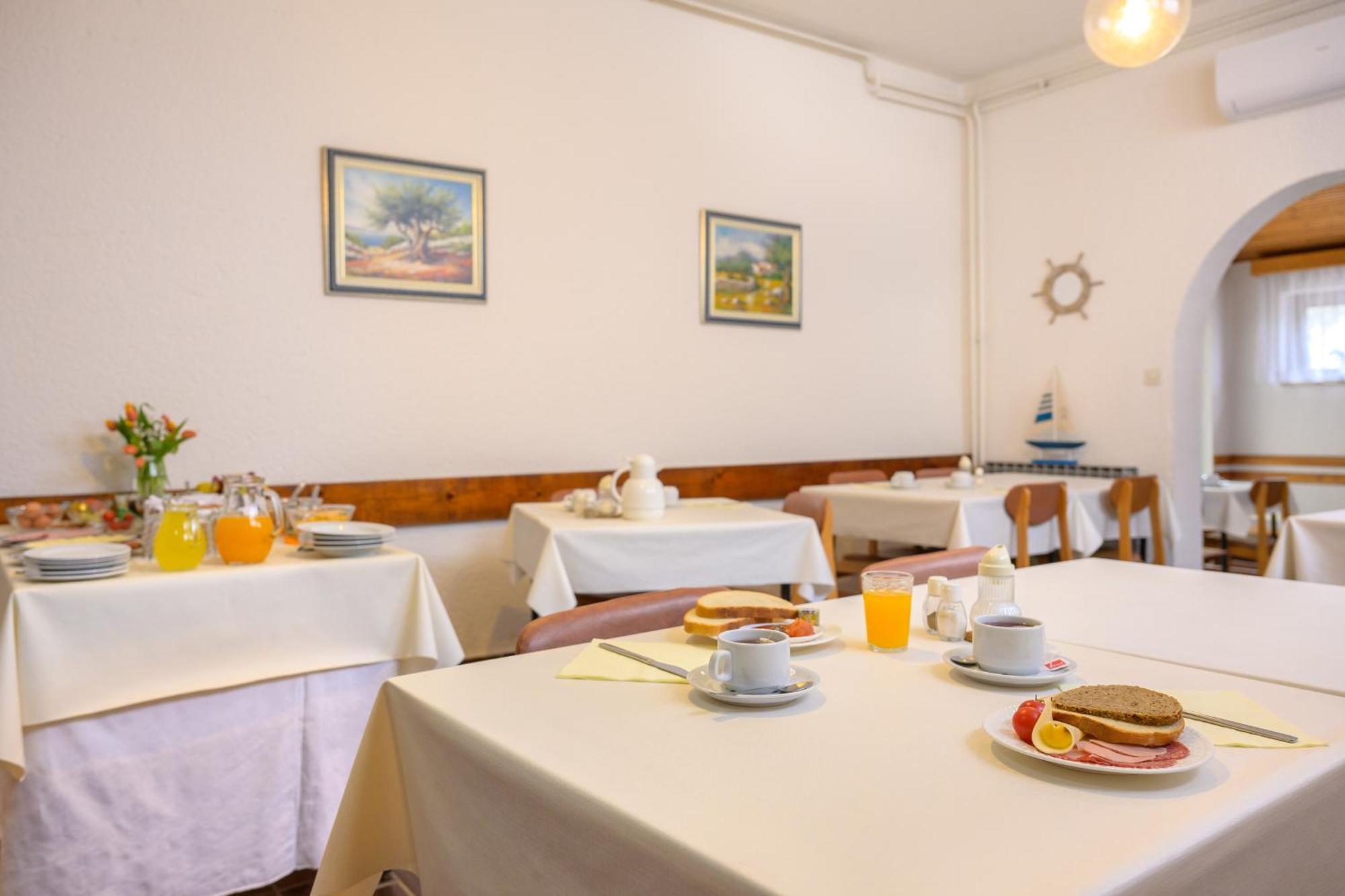 Bed And Breakfast Ritosa Пореч Экстерьер фото
