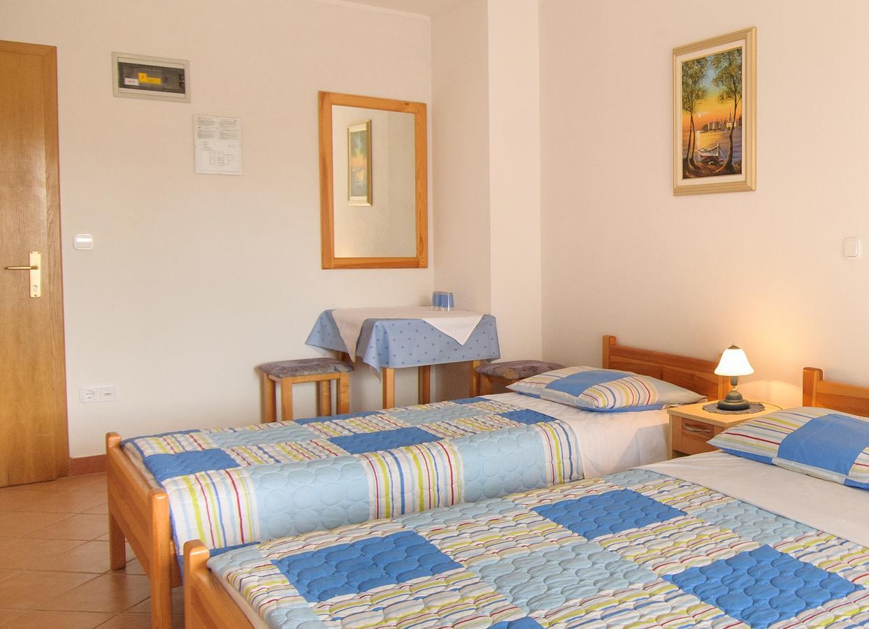 Bed And Breakfast Ritosa Пореч Экстерьер фото